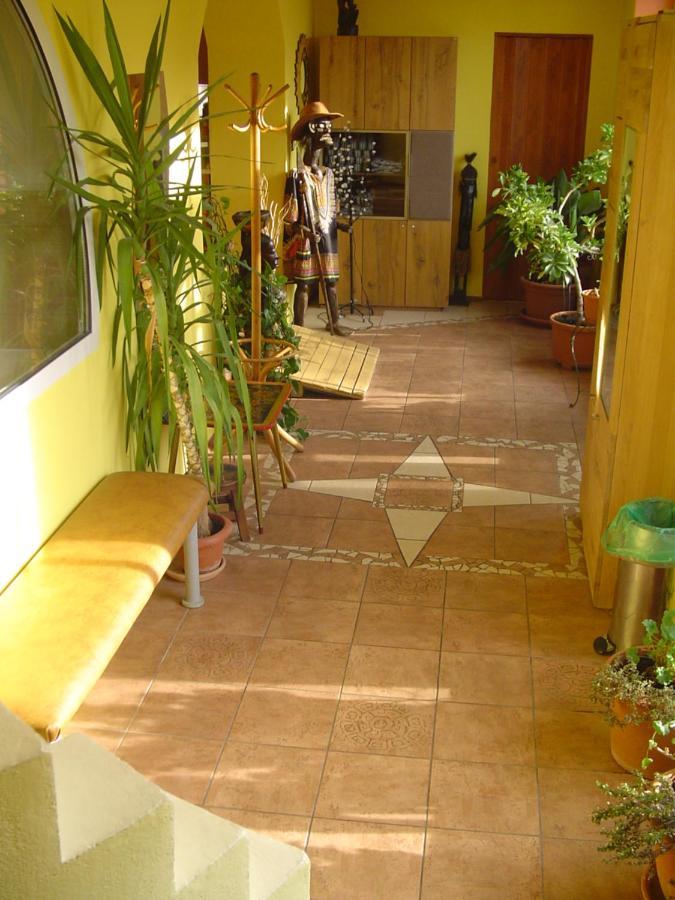 Villa Ametyst Štúrovo Exterior foto