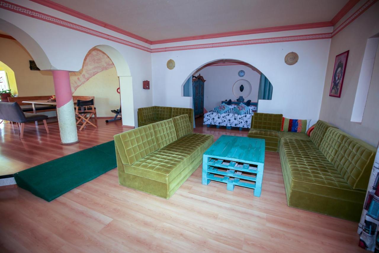 Villa Ametyst Štúrovo Exterior foto